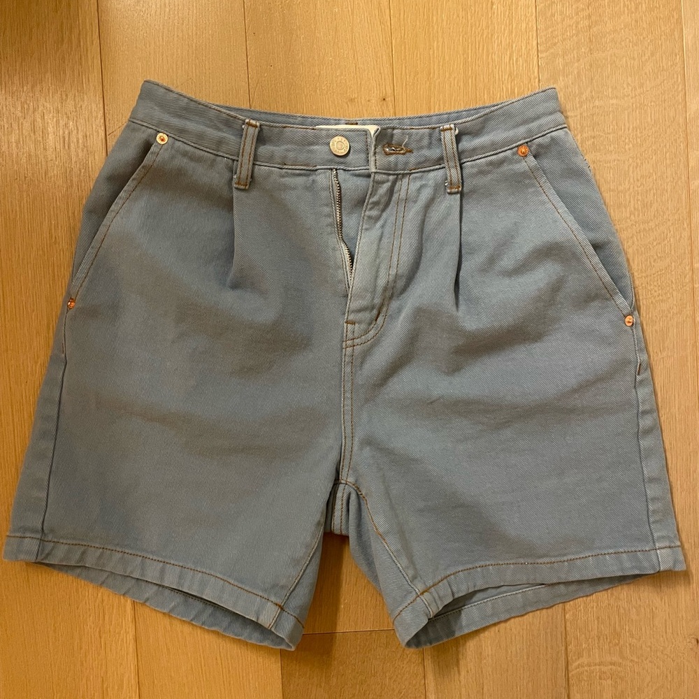 DUNST One Tuck Denim Shorts, Light Blue